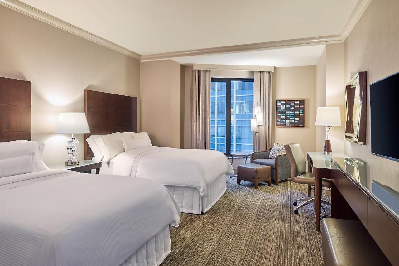 The Westin River North Hotel