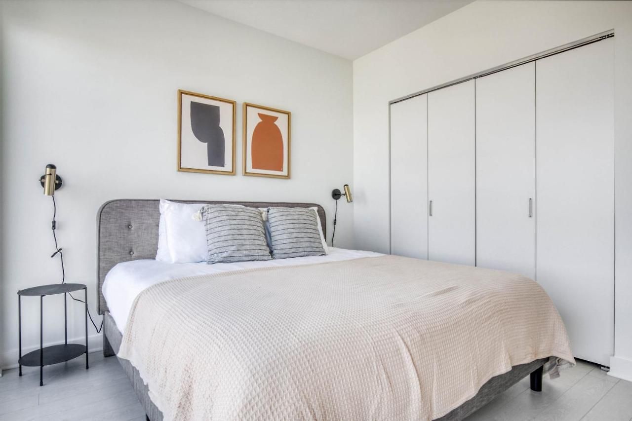 W Loop W Gym Pool Coworking Nr Uic Chi-435 *