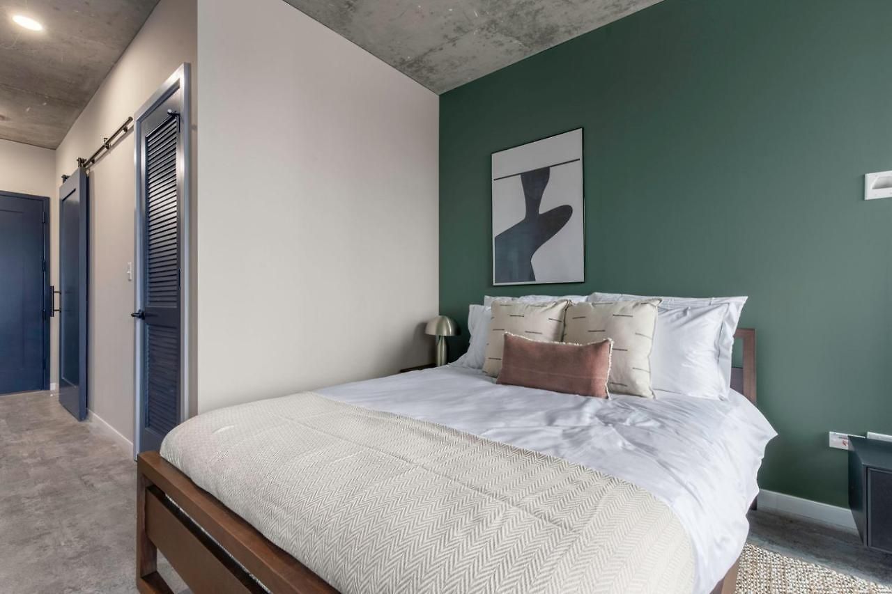 W Loop W Gym Pool Nr Fulton Mkt Chi-205 Apartment Chicago