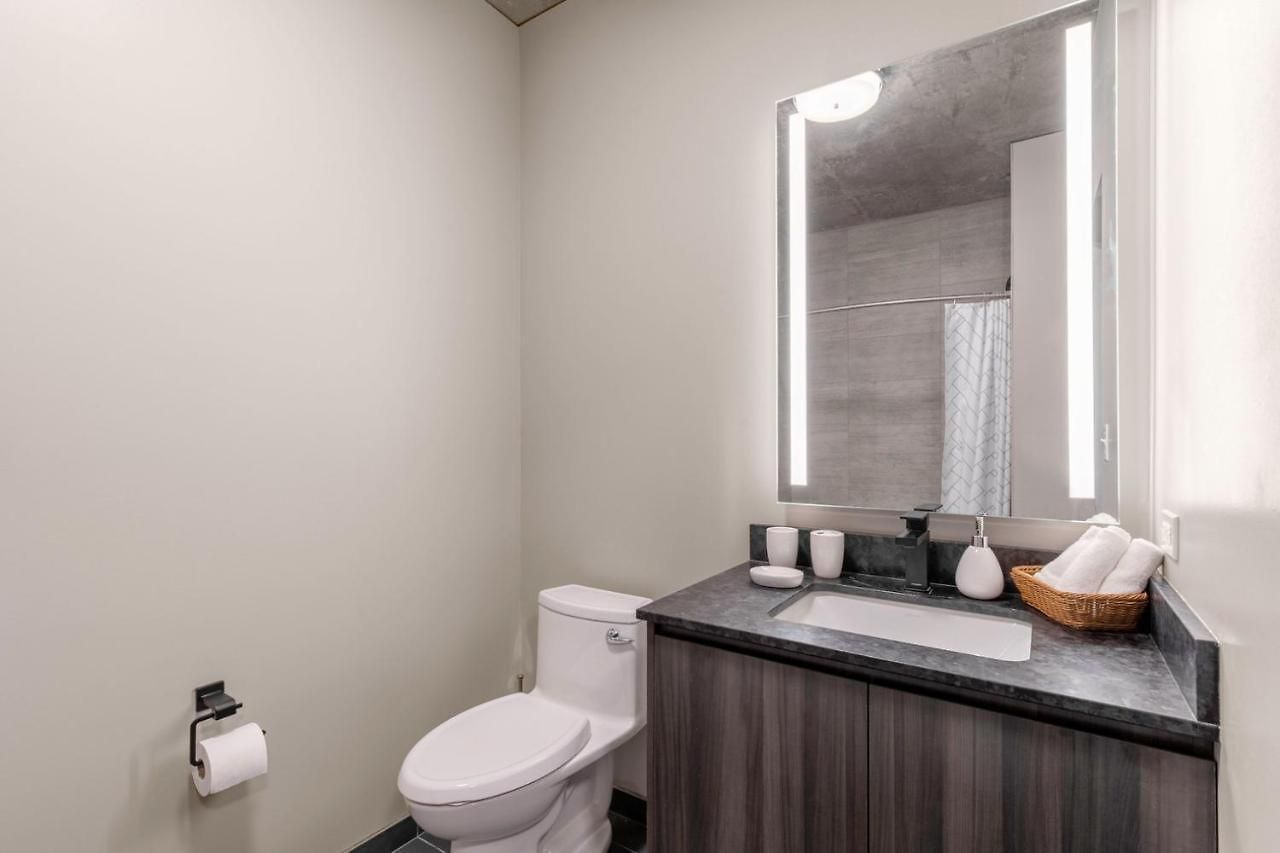W Loop W Gym Pool Nr Fulton Mkt Chi-205 Apartment Chicago