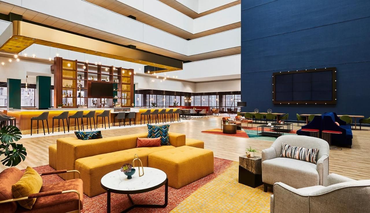 Voco Downtown - Riverwalk By Ihg