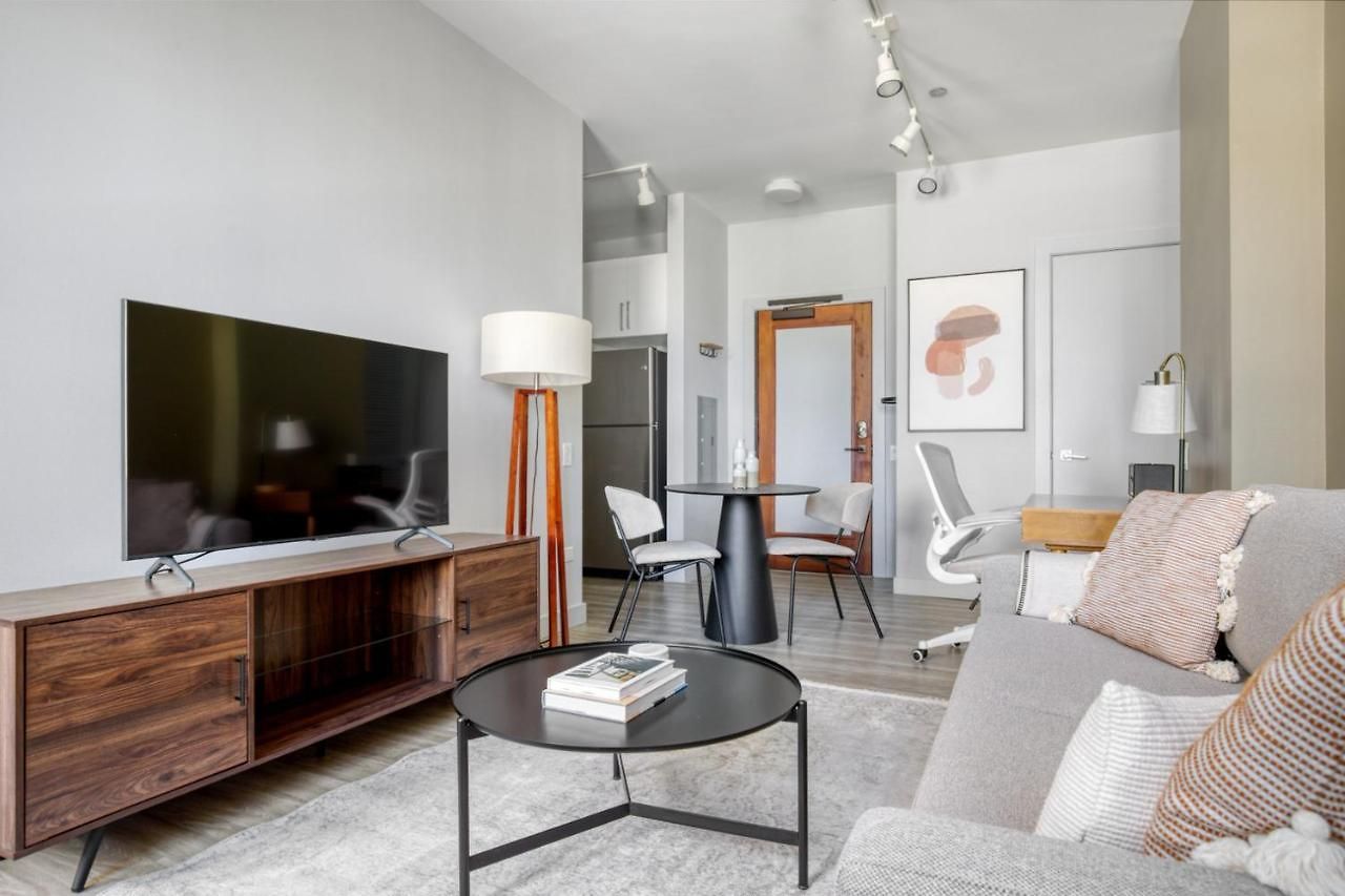 Loop 1br W Lounge Gym Roof Nr L Chi-692 Apartment Chicago