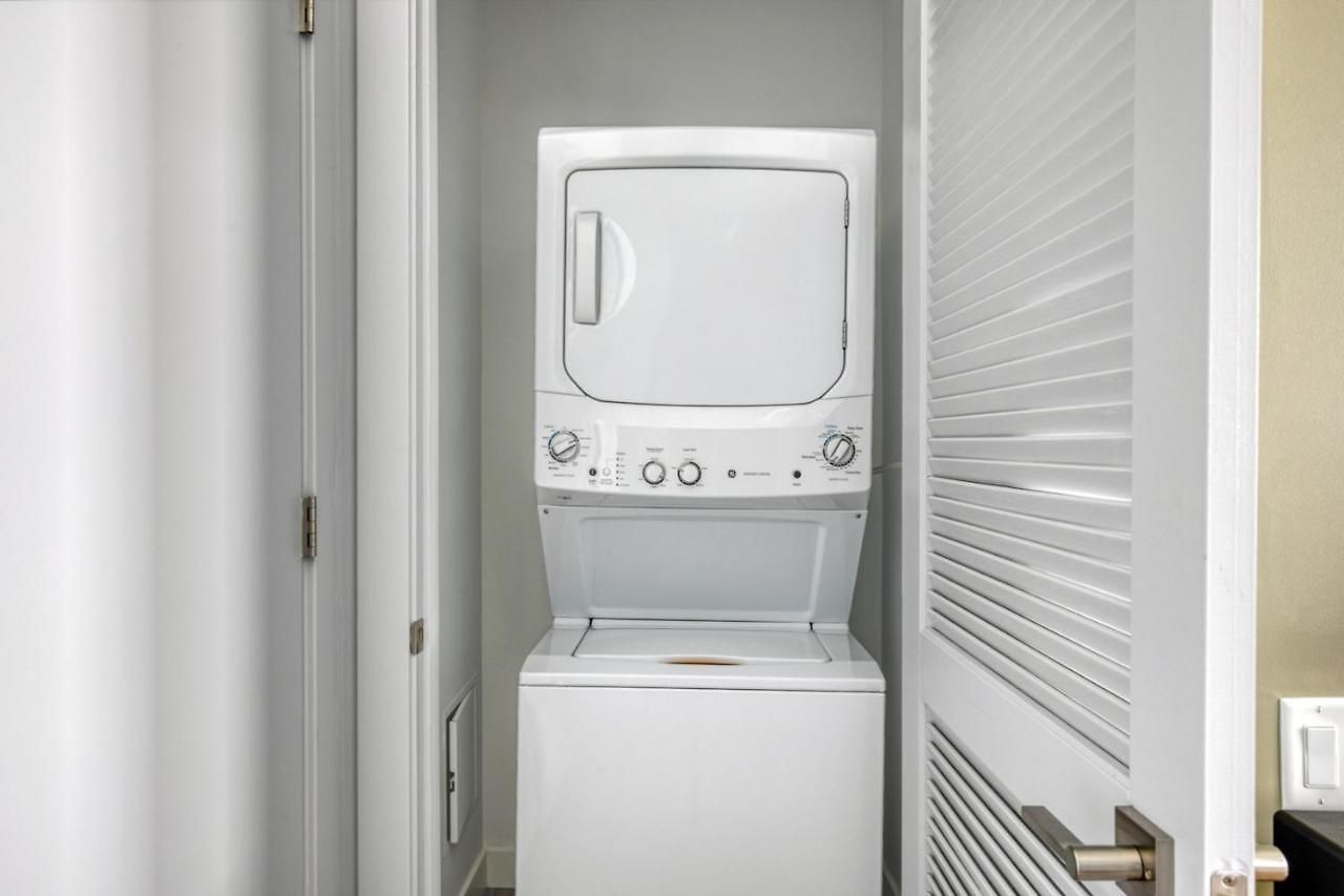 Loop 1br W Lounge Gym Roof Nr L Chi-692