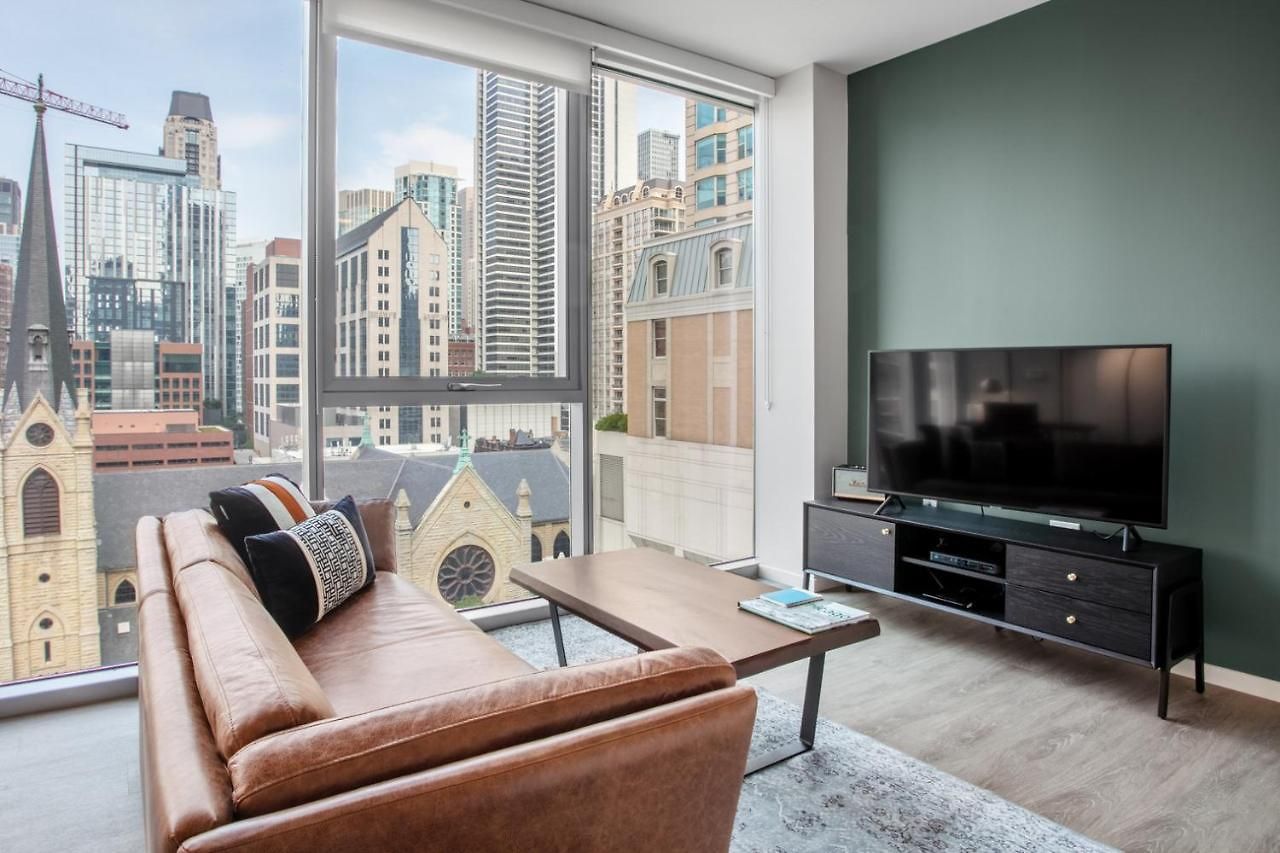 River N 2br W Gym Wd Bbq Pool Nr Mag Mile Chi-132 Apartment