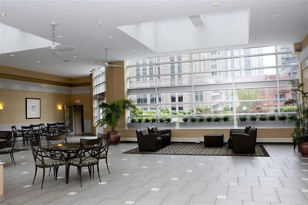 Hotel Execustay At Grand Plaza Chicago
