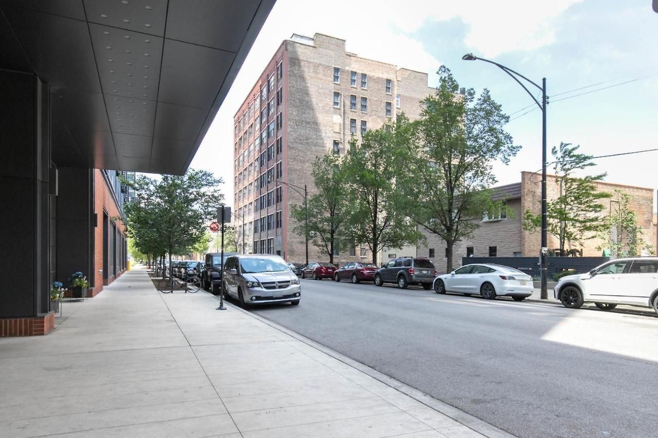 W Loop Studio W Gym Pool Coworking Nr Uic Chi-433