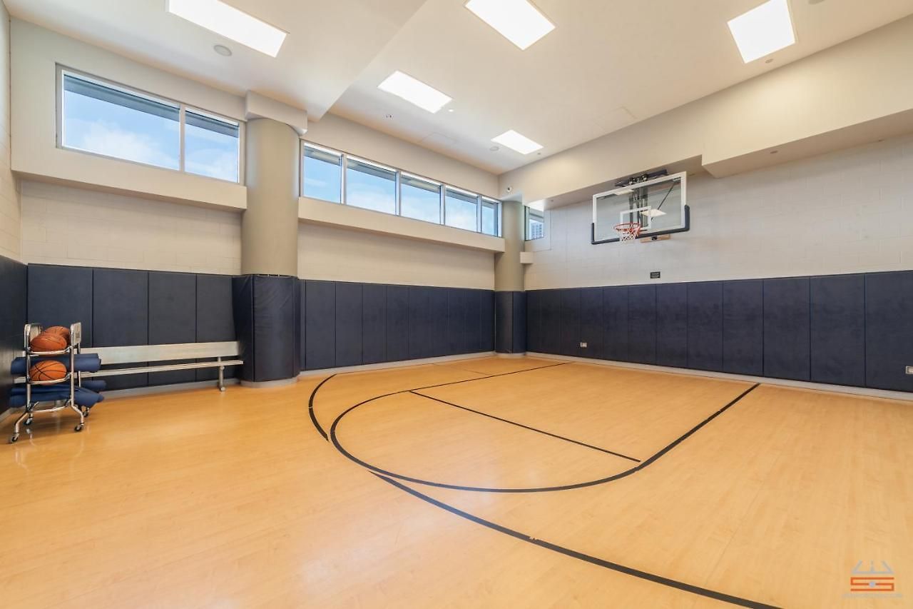 K2 Sky High With Stunning Views In West Loop *