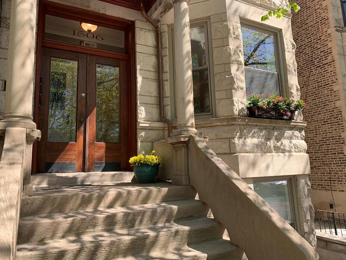 Apartment 1f Cozy In Little Italy Near Downtown West Loop United Center *
