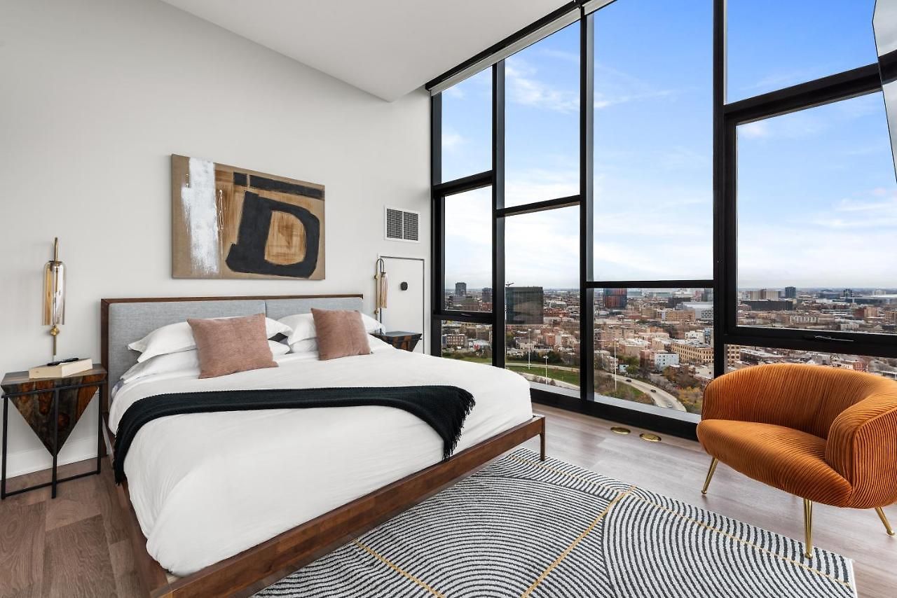 Avenir West Loop Penthouses With Iconic Views