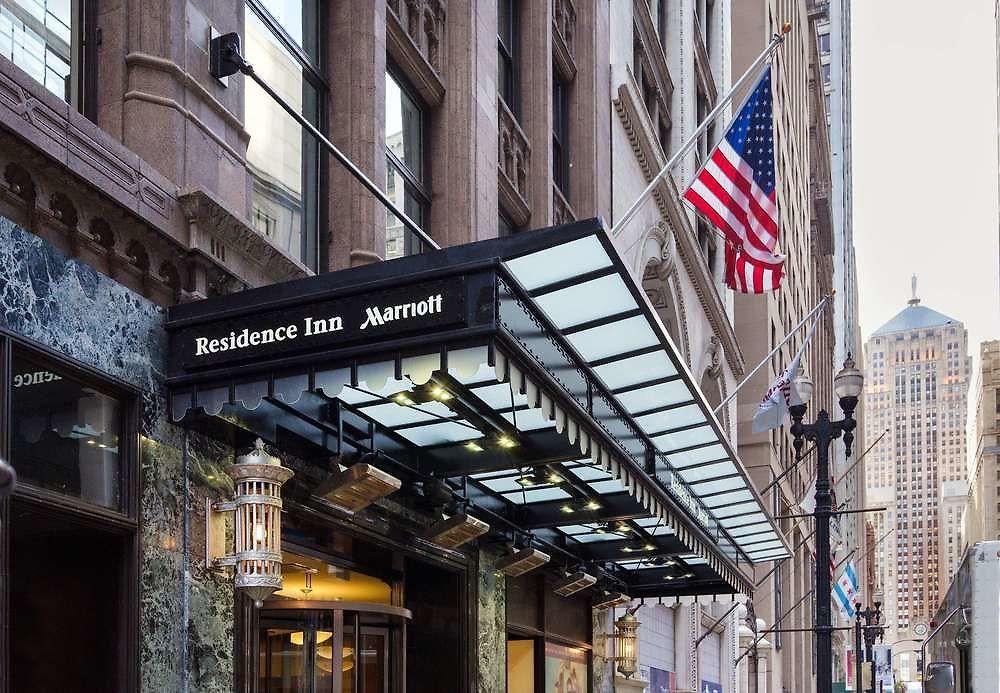 By Marriott Downtown/loop Chicago