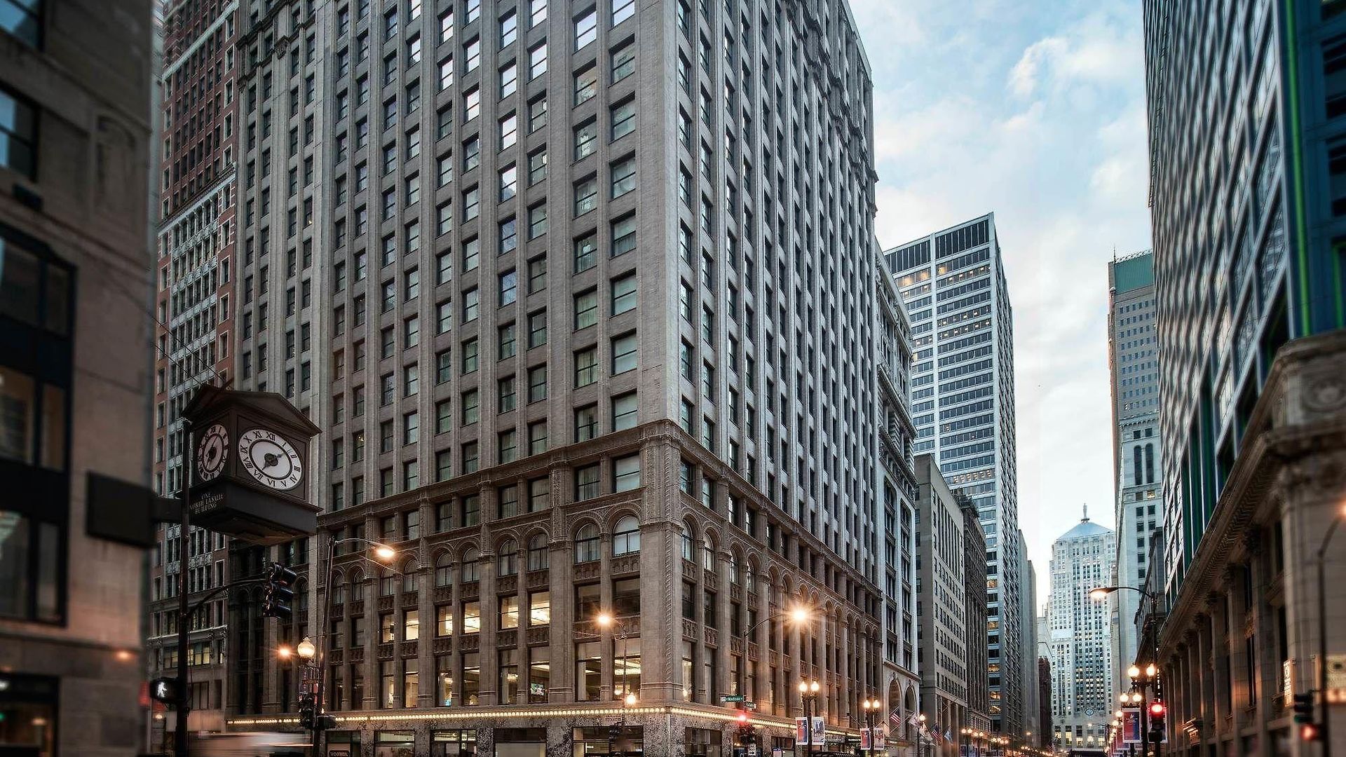 Hotel By Marriott Downtown/loop