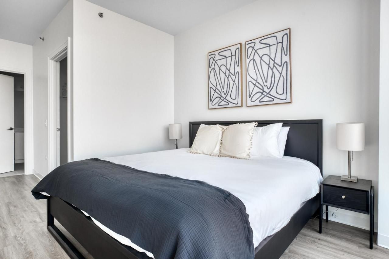 W Loop 2br W Gym Pool In Heart Of Greektown Chi-561 Apartment