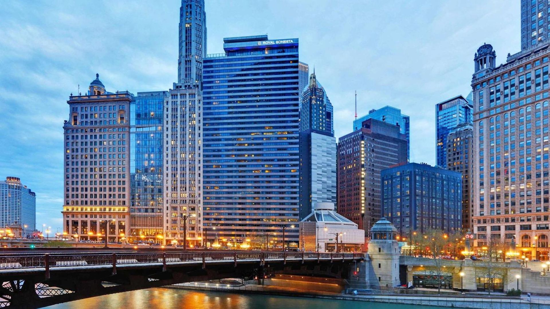 The Royal Sonesta Downtown 4*