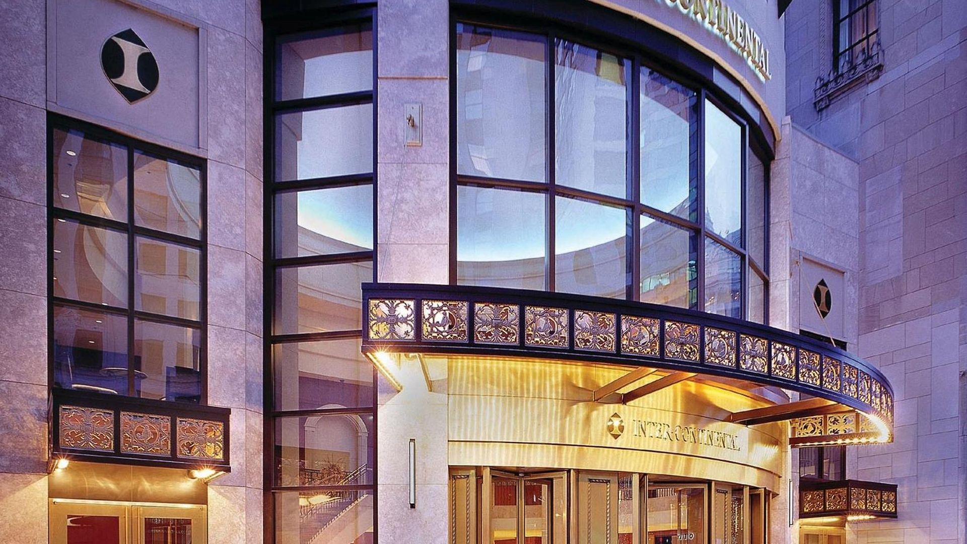 Intercontinental Magnificent Mile By Ihg Hotel 4*