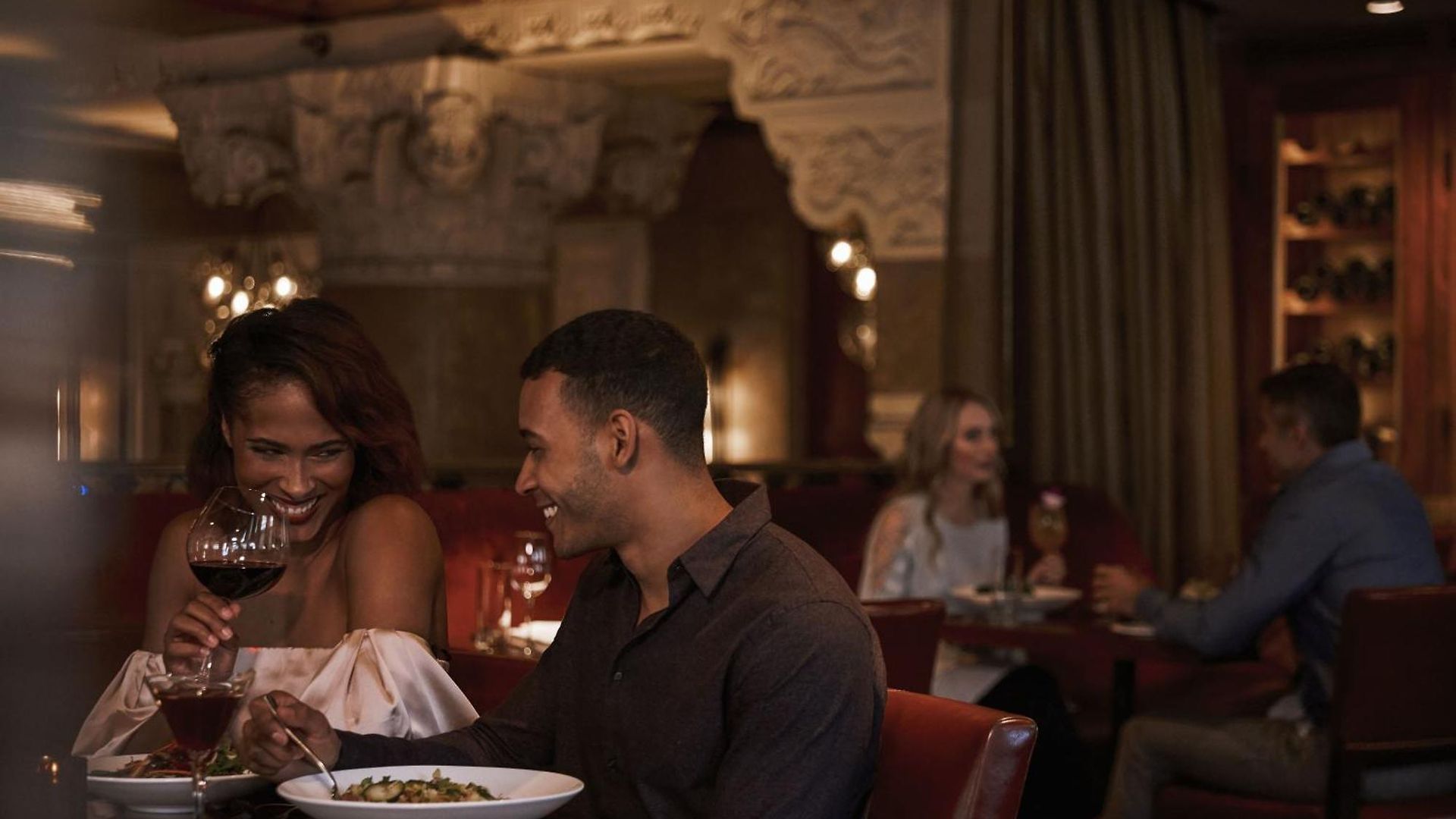 Intercontinental Magnificent Mile By Ihg Hotel