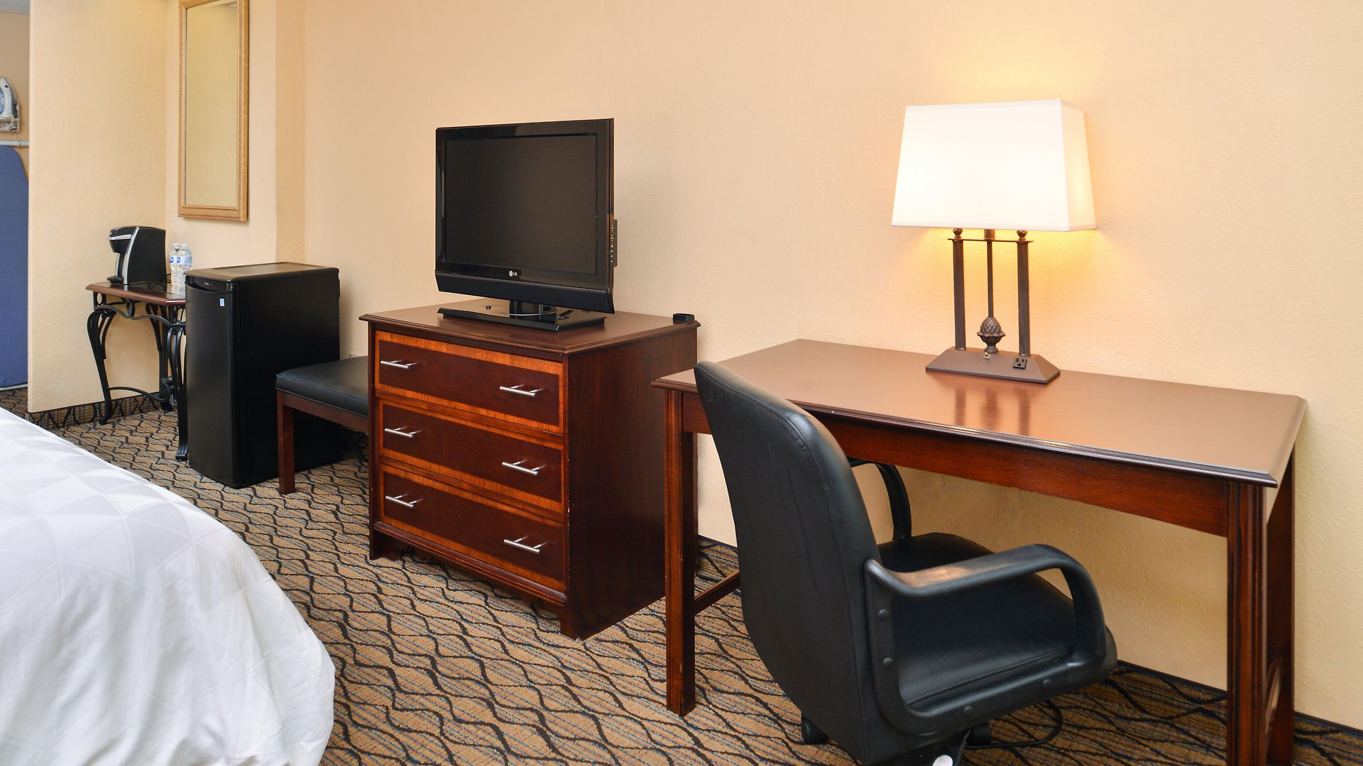 & Chicago-downtown By Ihg Hotel