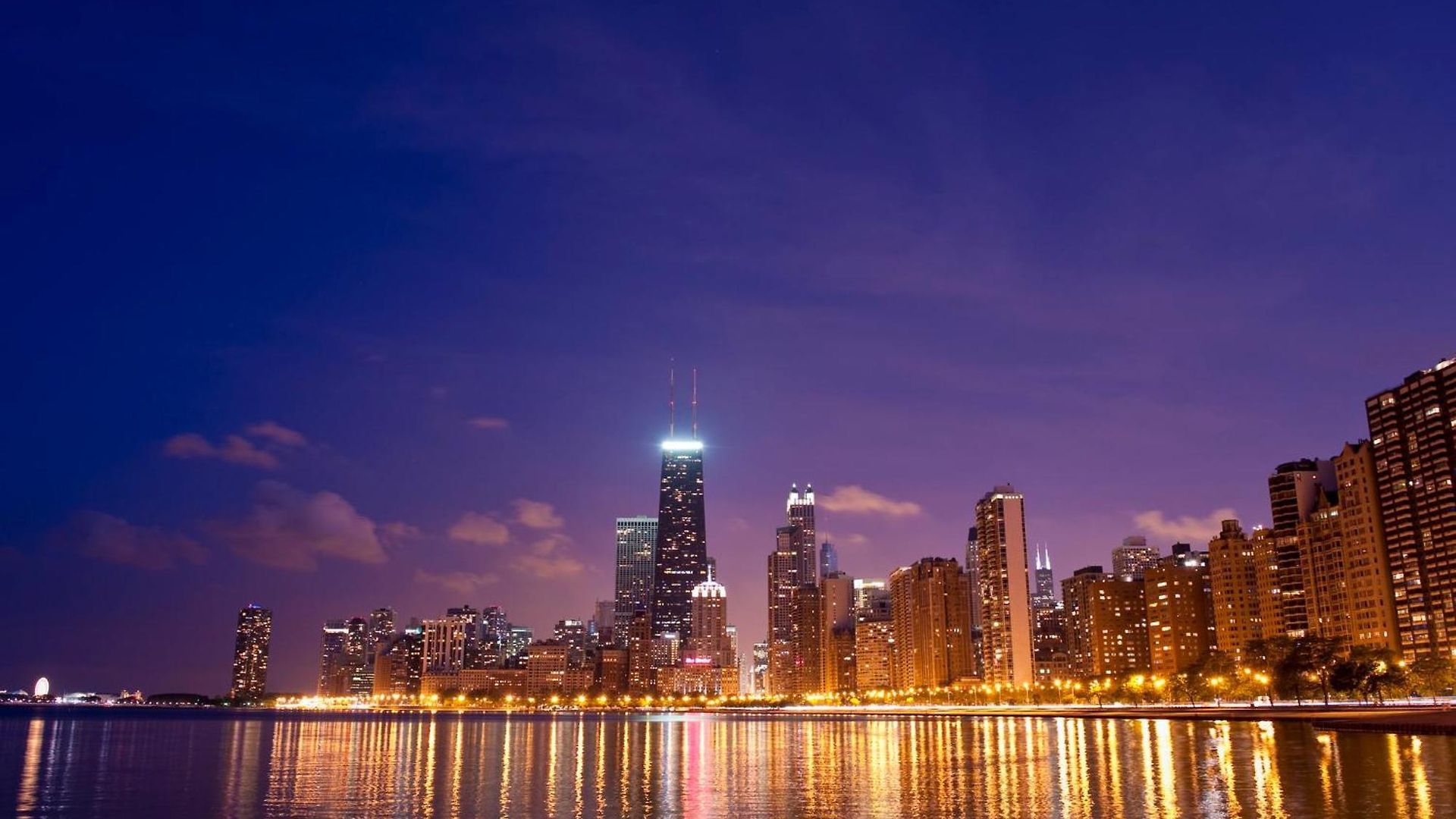& Chicago-downtown By Ihg