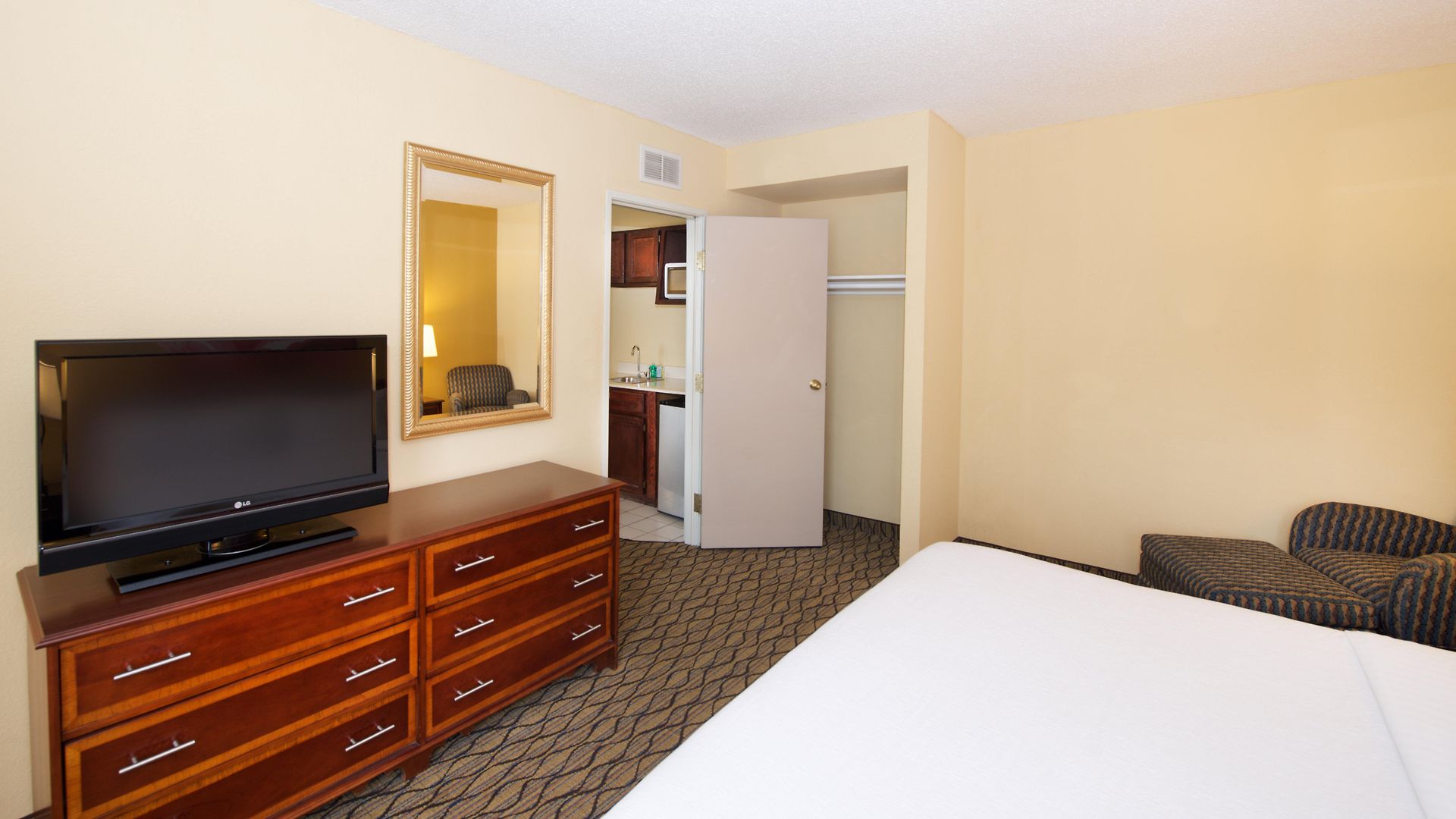 & Chicago-downtown By Ihg