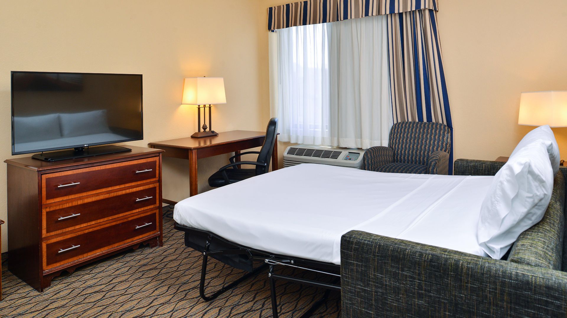 & Chicago-downtown By Ihg