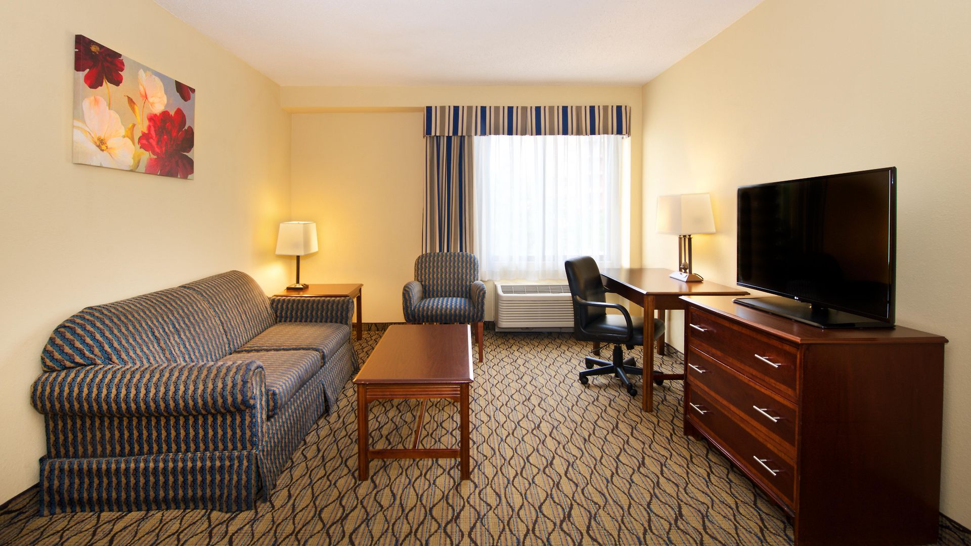 & Chicago-downtown By Ihg Hotel Chicago