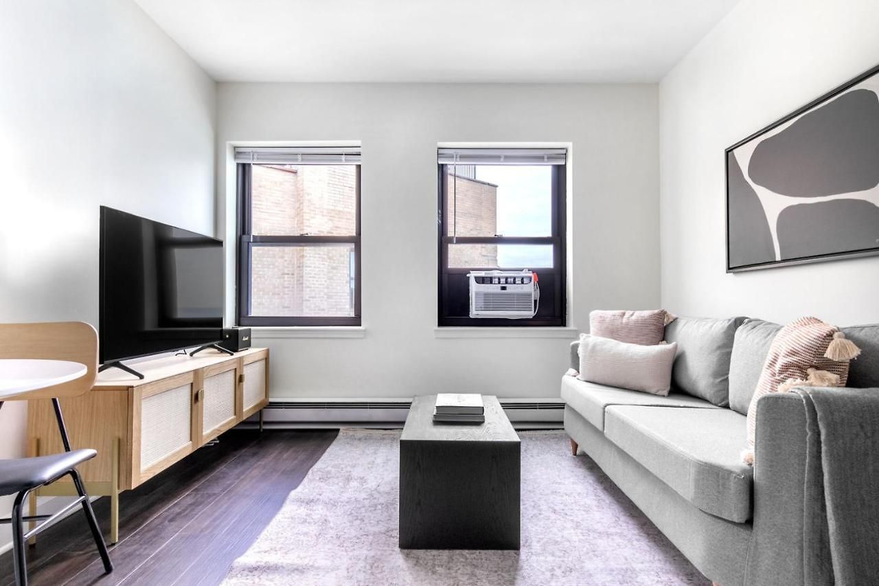 Apartment Gold Coast 1br W Doorman Gym 2 Blocks To L Chi-549 *