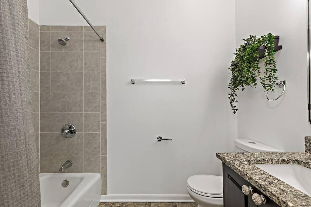 Apartment The Penthouse, Lux Near Downtown, Uofc & *