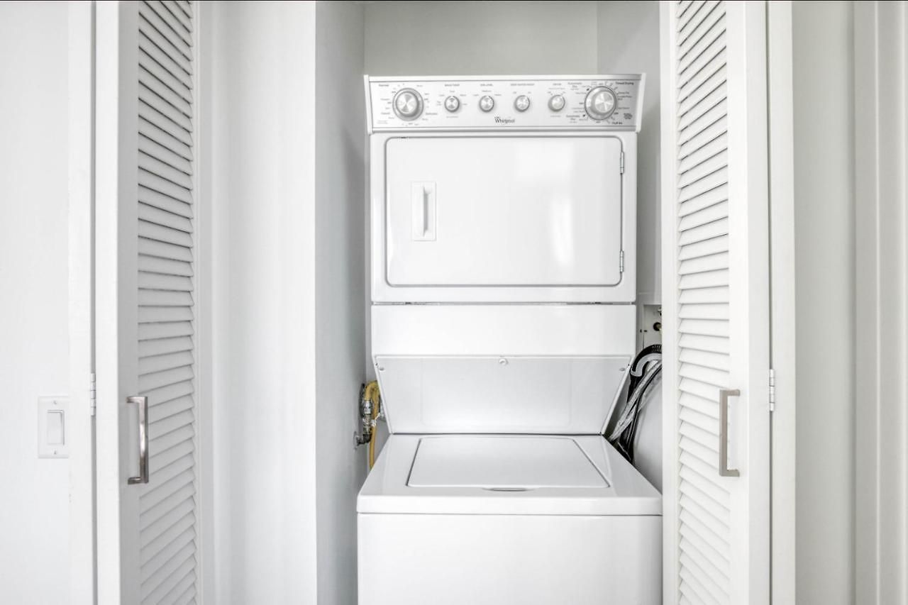 Apartment W Loop W Gym Pool Coworking Nr Uic Chi-438 Chicago