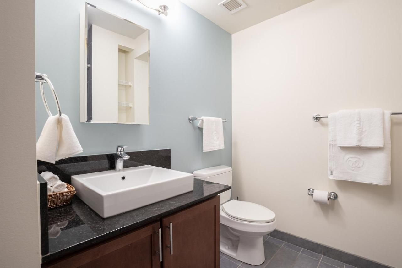 Loop 1br W Gym Pool Nr Financial District Chi-232 Chicago