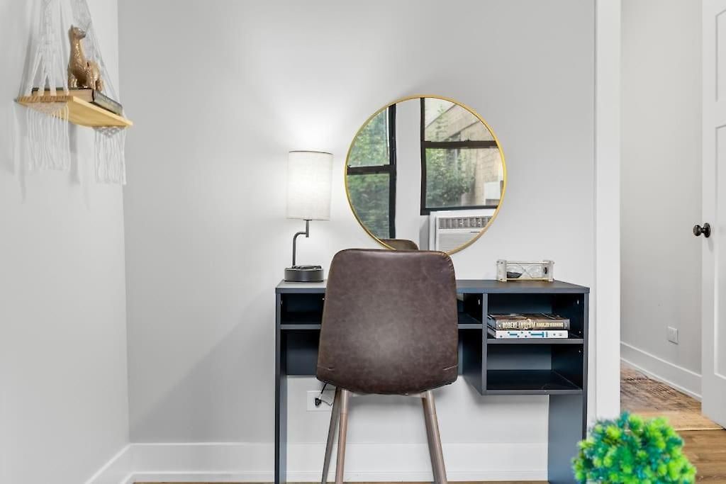 Stylish 1br In Lakeview - Brompton 1 Rep *
