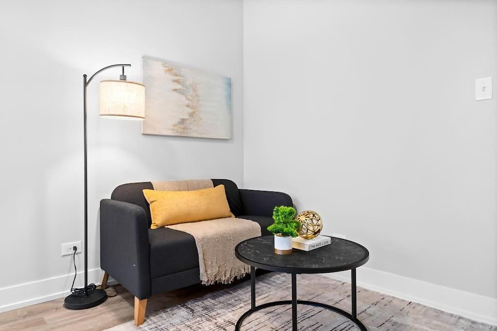 Stylish And Functional Studio Apartment - Brompton 61-66 Rep