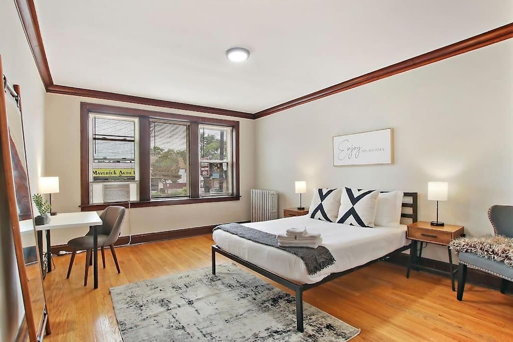 Apartment Warm & Inviting 2br - Fullerton 1b *