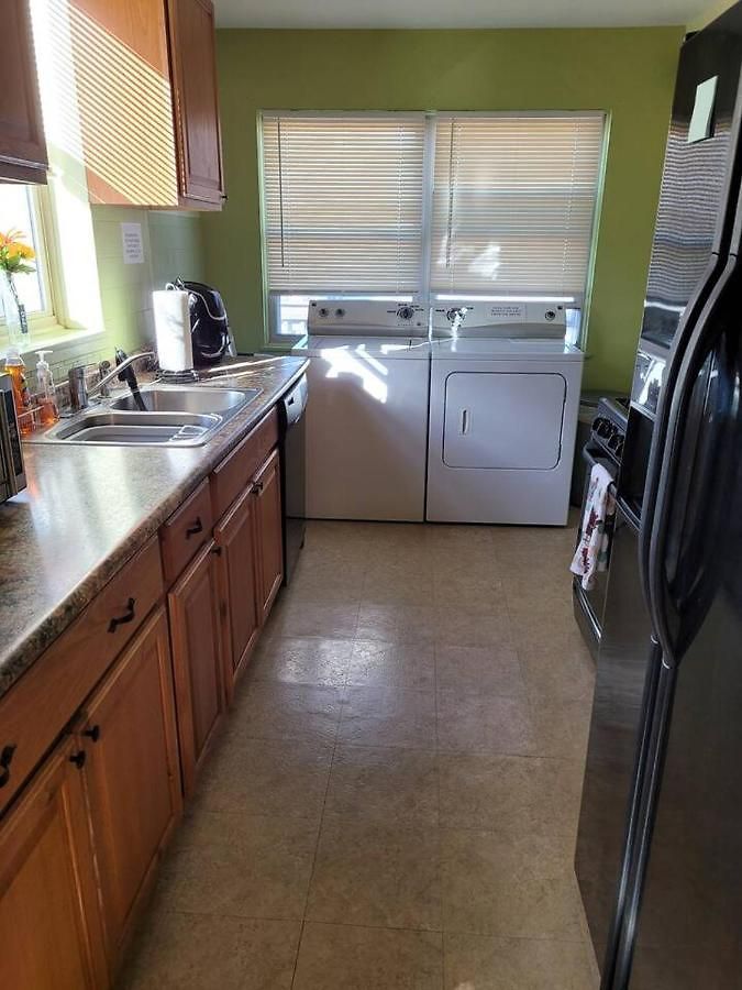 Great Getaway 2 Bedrooms Sleeps 1 To 4 Chicago