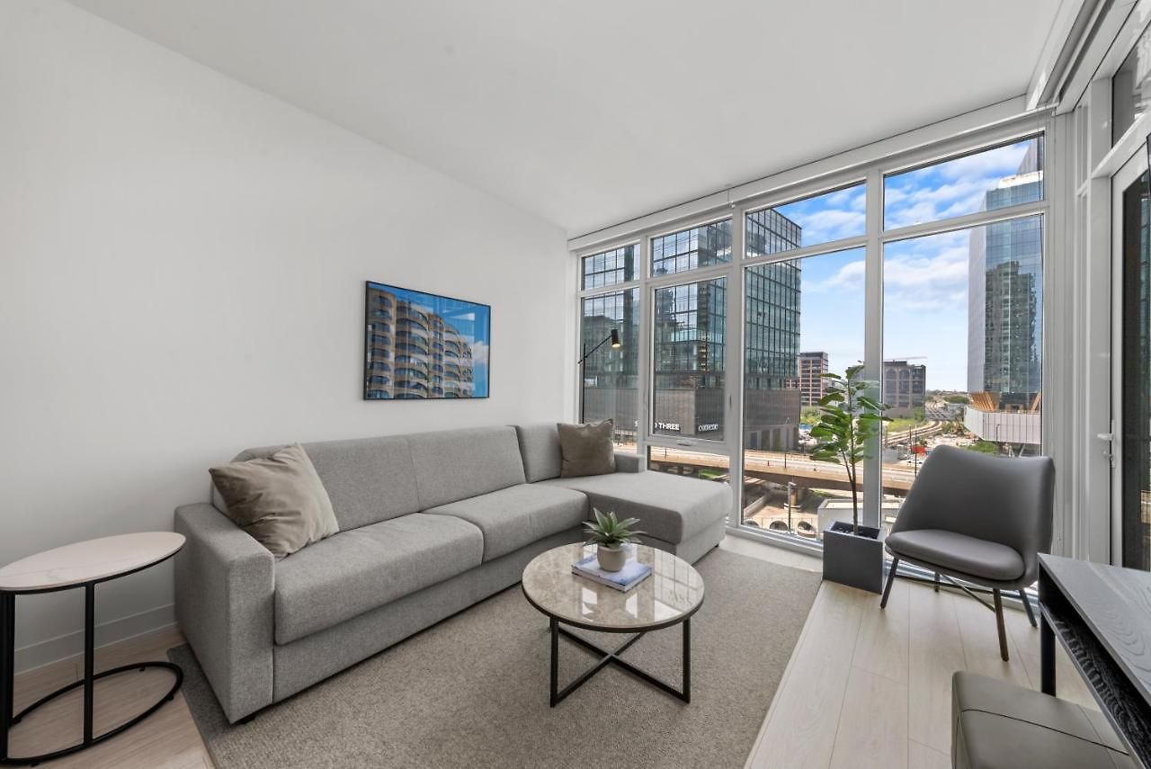 Level - Fulton Market Hotel