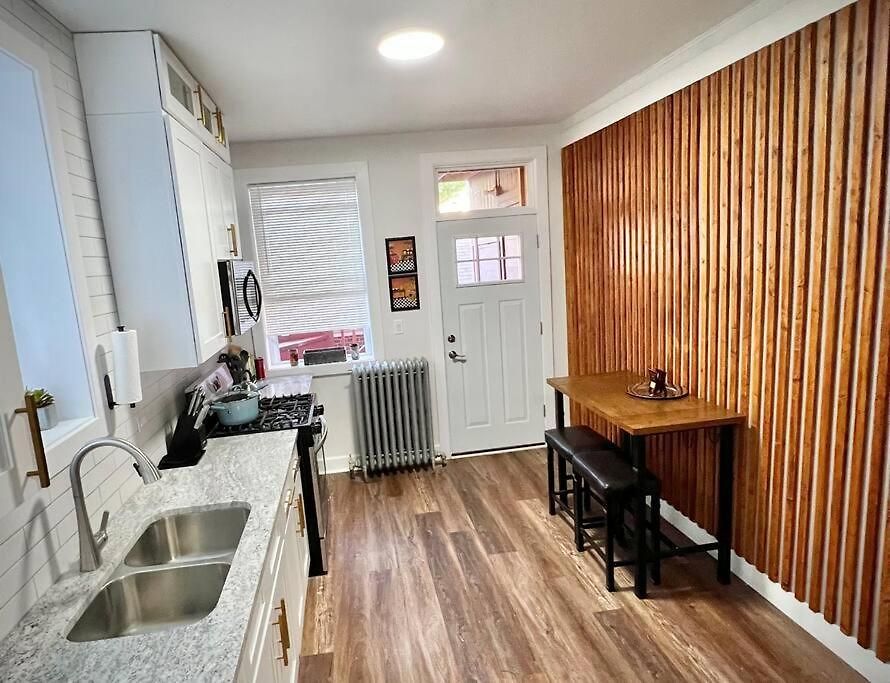 Apartment Modern Vintage 2br Walkable To Dining & Lakefront Chicago