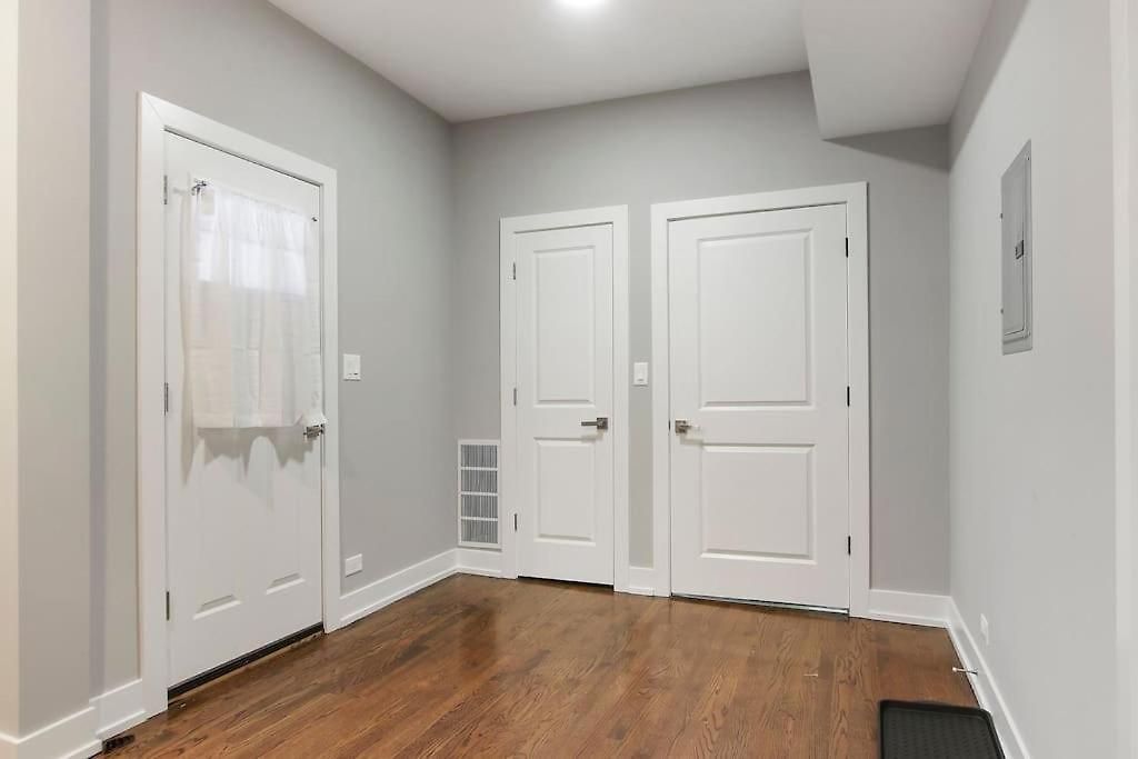 3br Spacious With In-unit Laundry - Kedzie 3f *