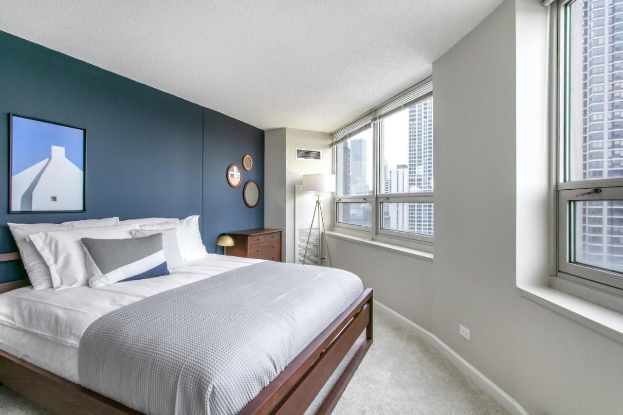 River N 2br W Gym Wd Nr Magnificent Mile Chi-164 * Chicago