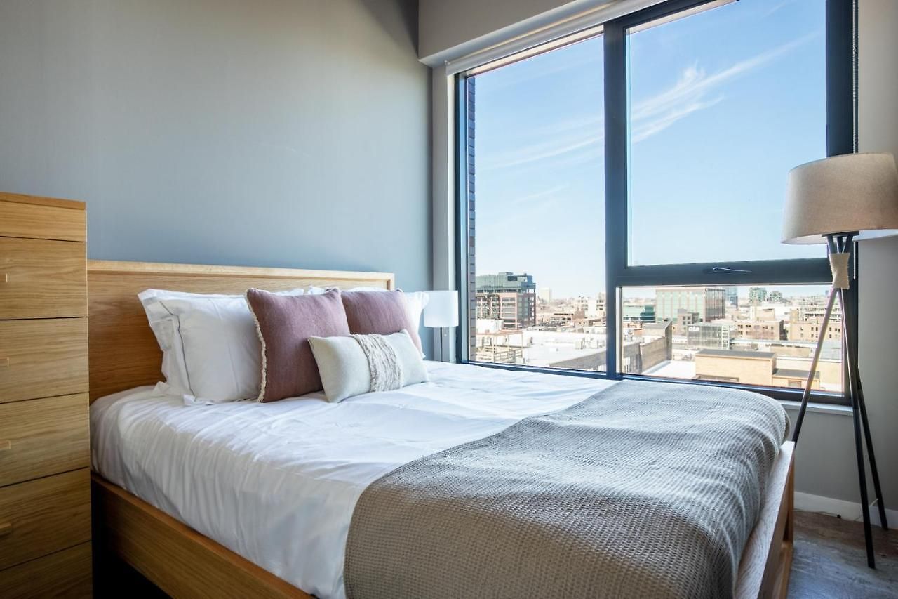 W Loop 1br W Pool Gym Nr Restaurant Row Chi-294 * Chicago