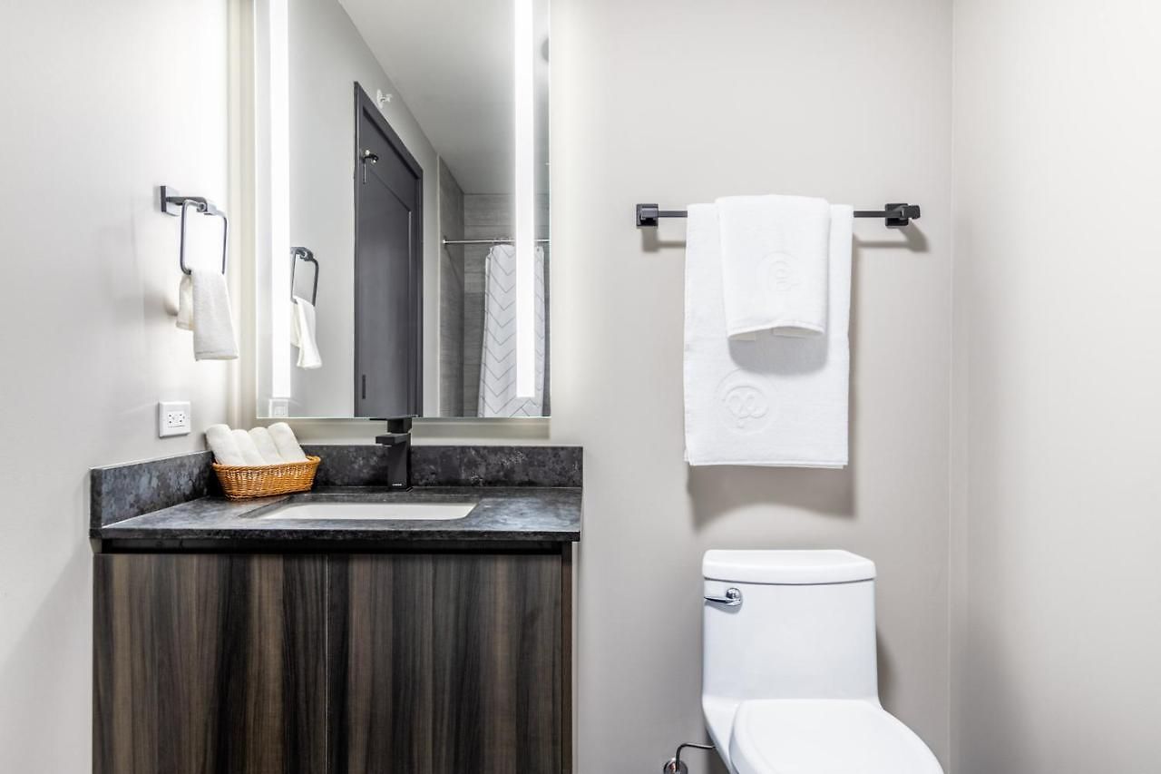 W Loop 1br W Pool Gym Nr Restaurant Row Chi-294 Apartment