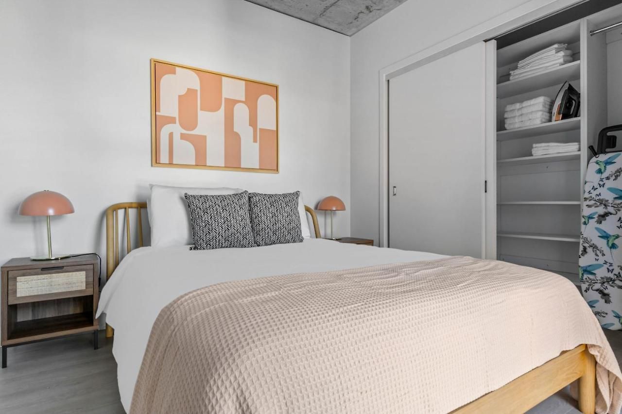 Apartment River N 1br W Gym Pool Lounge Nr L Chi-817 Chicago