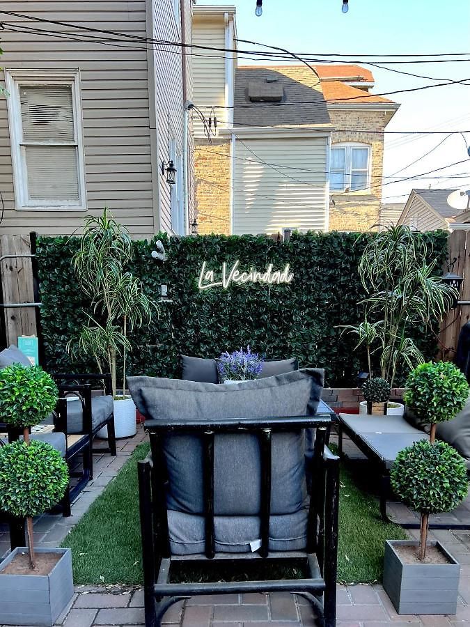 - Pilsen - Unit B Chicago