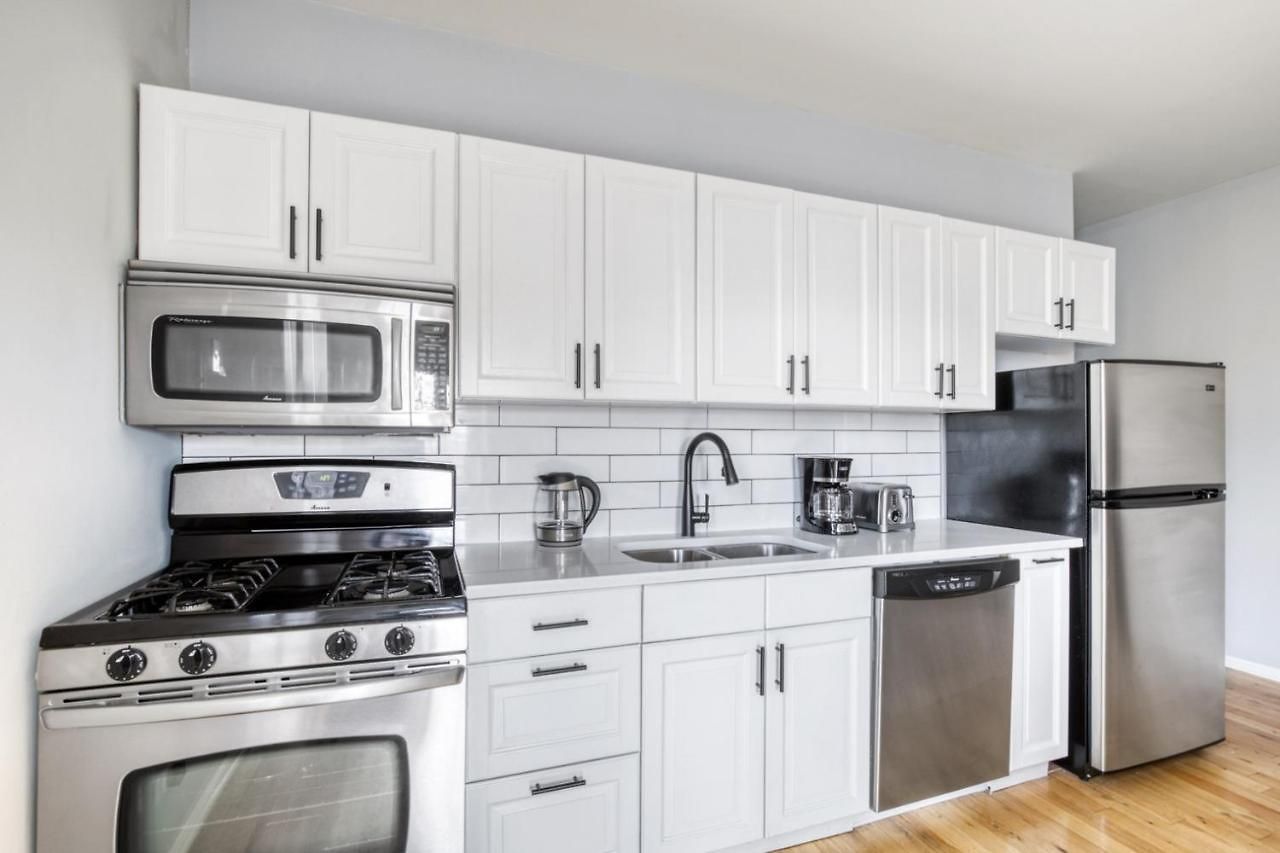 Lakeview 2br W Patio Wd Nr Wrigley Field Chi-458 Chicago