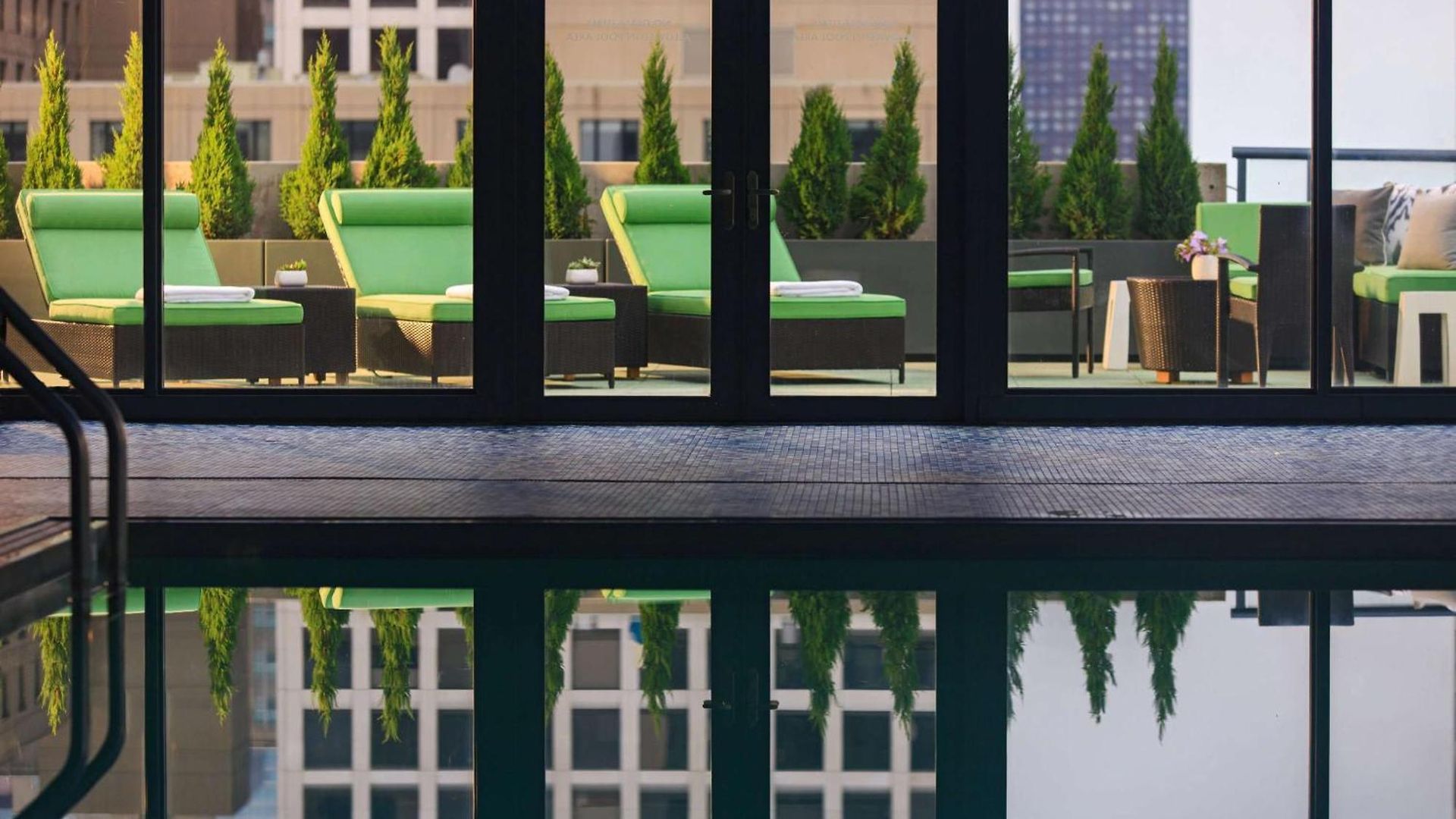 The Royal Sonesta River North 4*