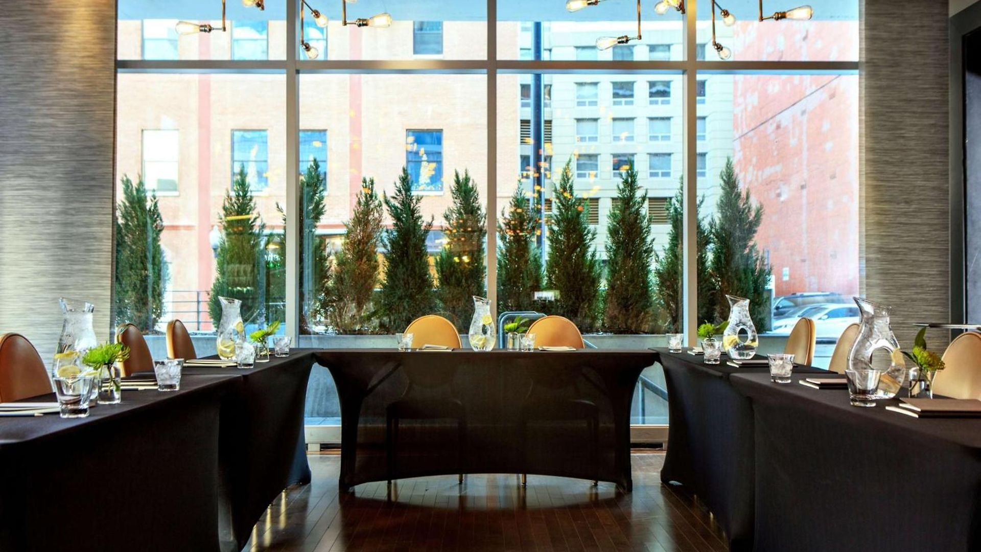 Hotel The Royal Sonesta River North Chicago