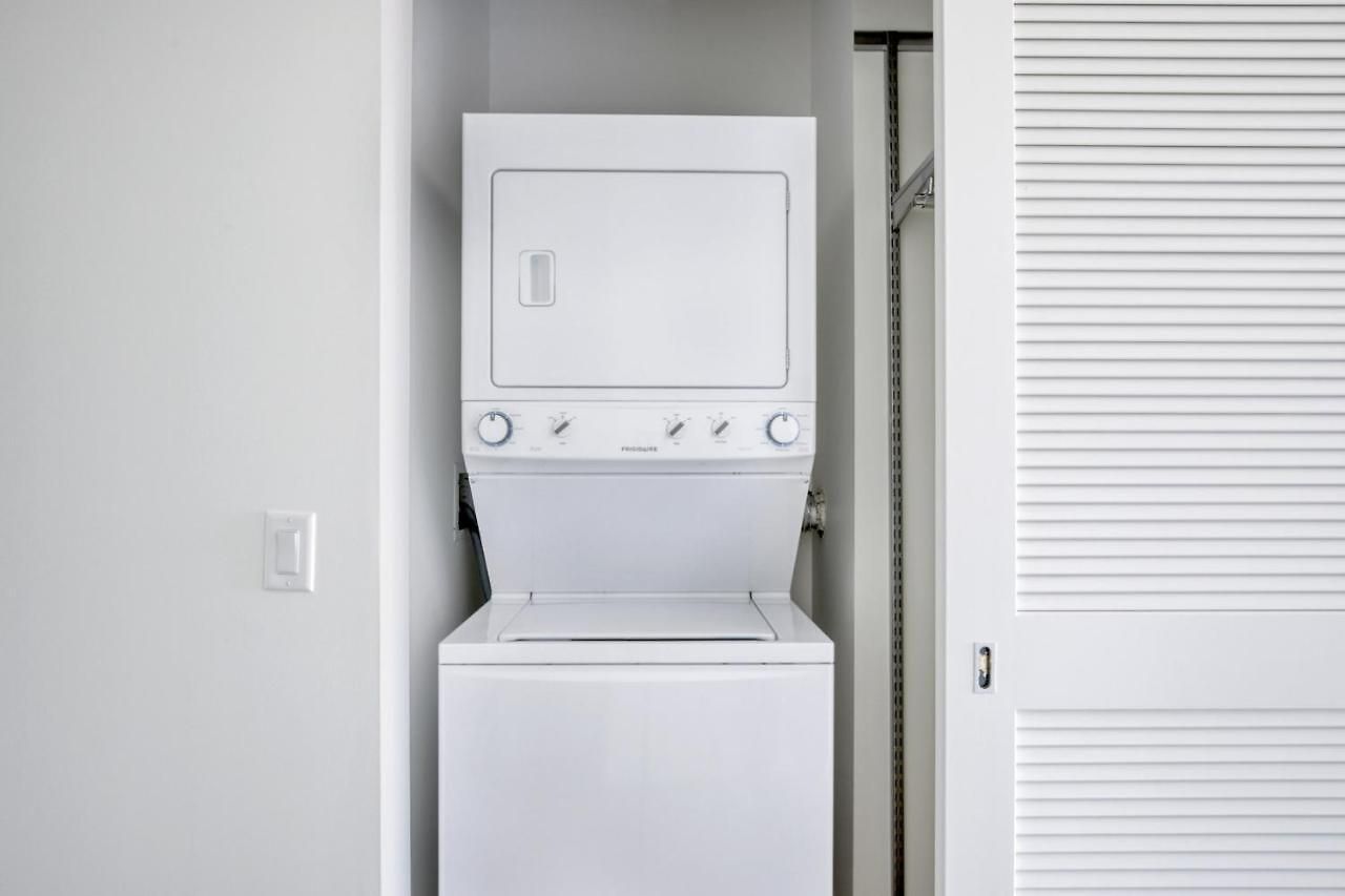 W Loop 2br W Pool Gym Lounge Nr L Chi-748 Apartment Chicago