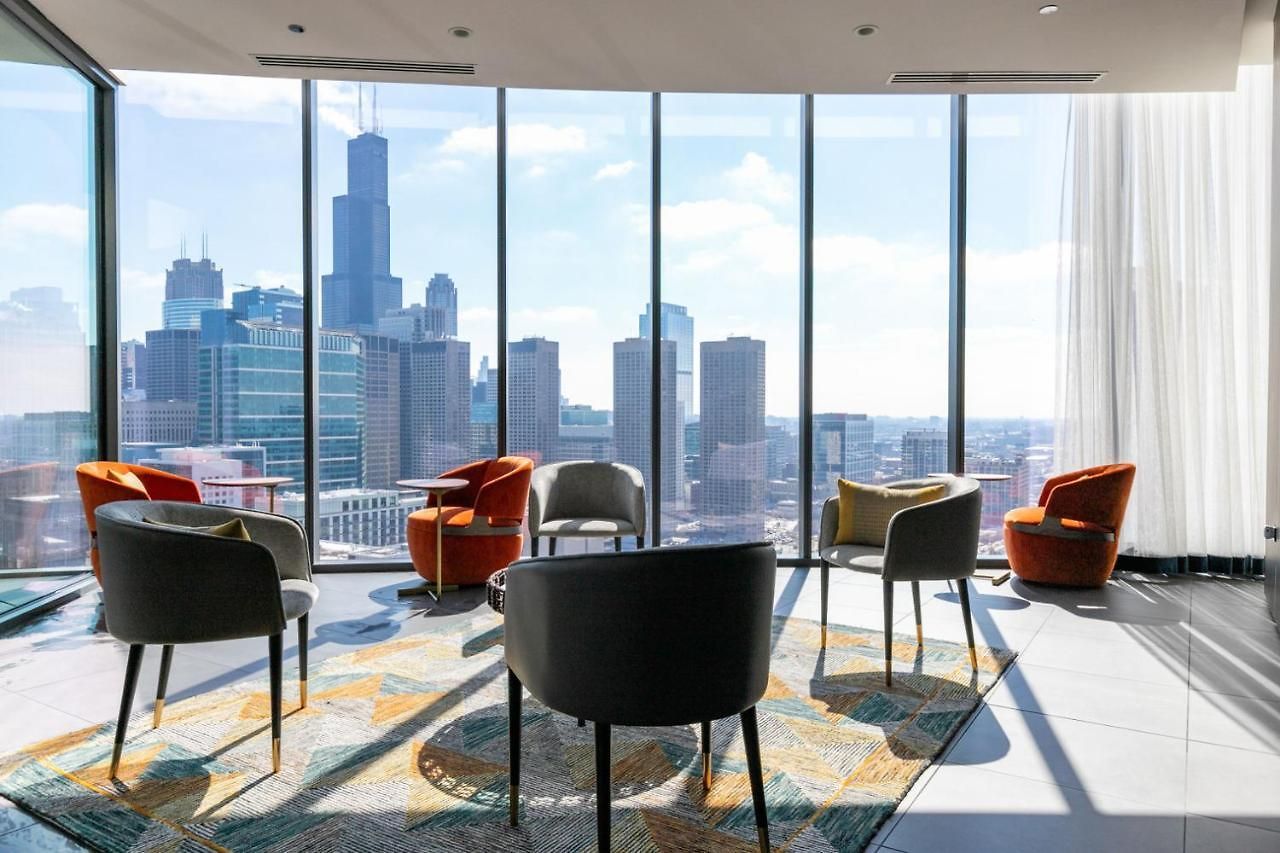 West Loop 1br W Wd Gym Lounge Nr L Chi-780 Chicago
