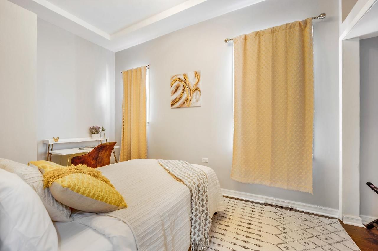 Holiday home The Logandale: Huge Mid-century Home, Sleeps 15