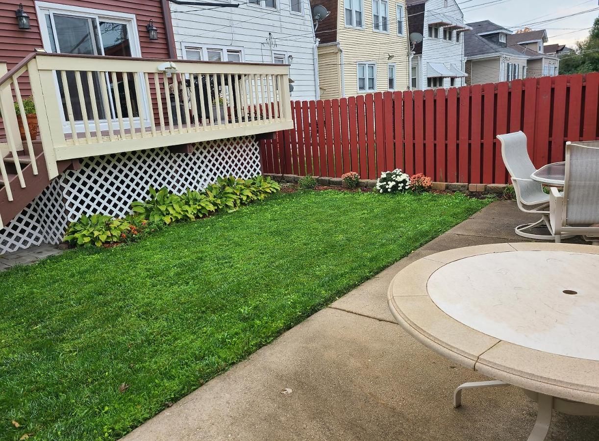 Well-appointed Cozy Portage Park Apt, Dogs, Kids, Free Parking, 420 Compliant