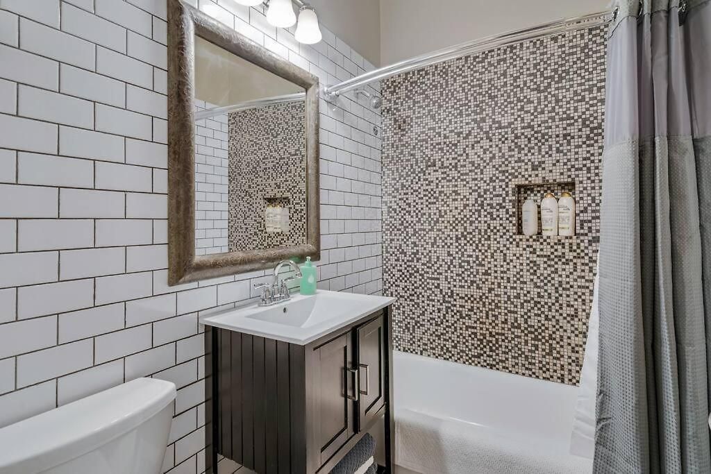 The Village By Dakota Gal Digs Holiday home Chicago