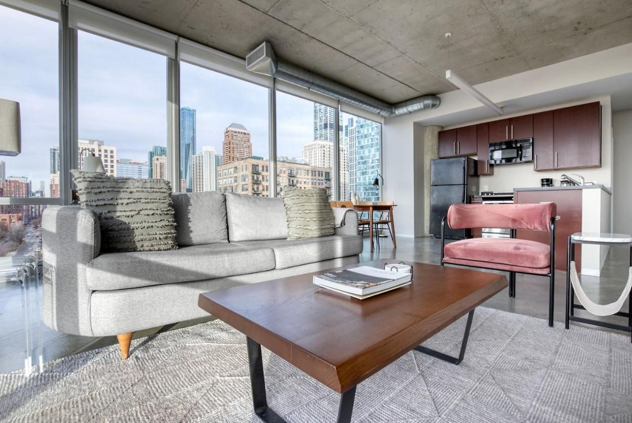 Apartment South Loop 2br W Rooftop 3 Blocks To Grant Park Chi-1018 *