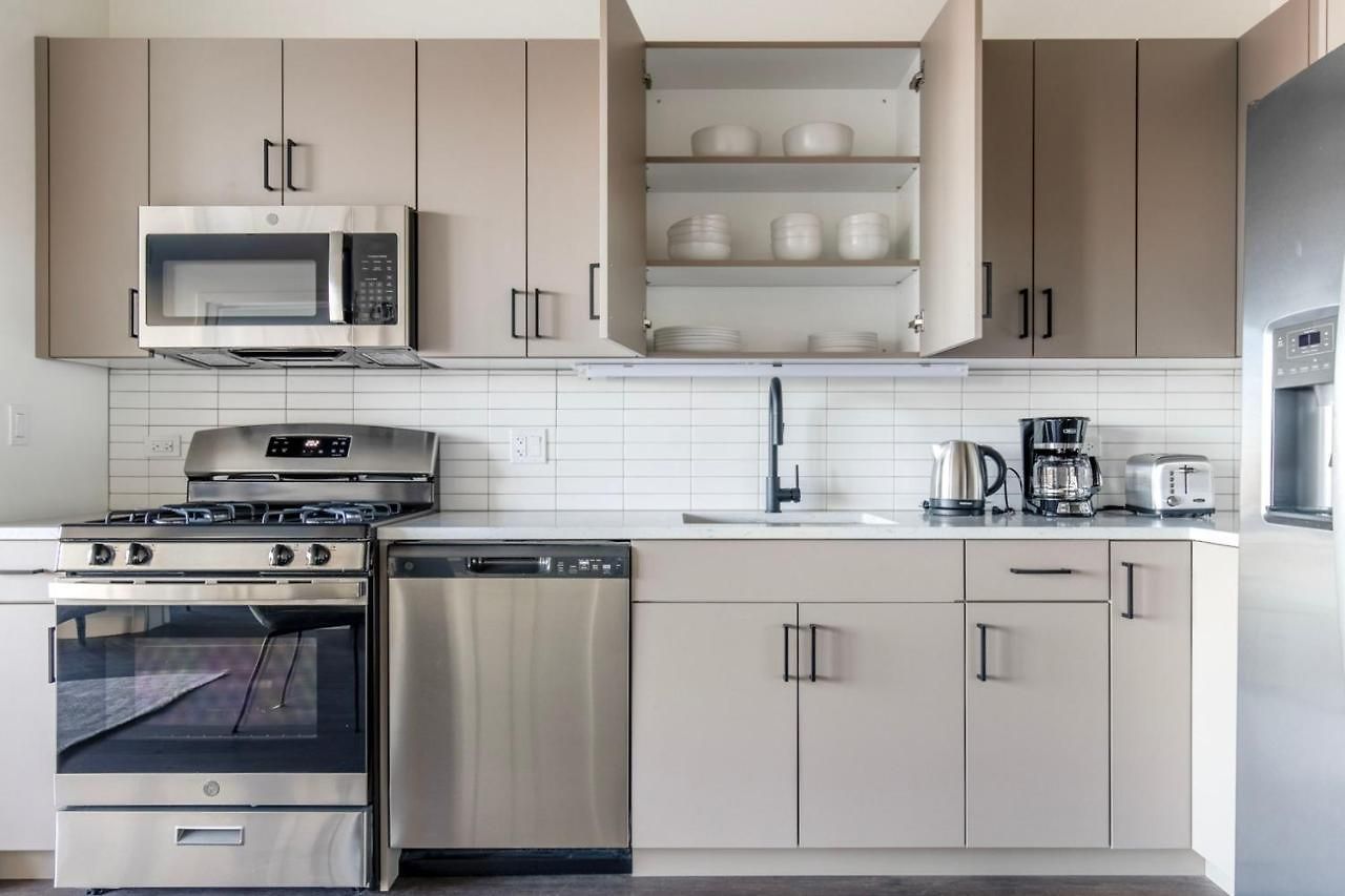River North 1br W Sky Terrace Yoga Chi-1029 * Chicago